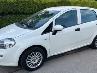 Gebraucht Fiat Grande Punto 69 PS (50 kW) 2018 Weiß Kleinwagen