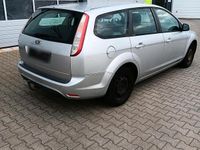 Gebraucht Ford Focus Viva 109 PS (80 kW) 2010 Silber Kombi