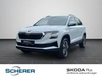 Gebraucht Skoda Karoq Tour 116 PS (85 kW) 2025 Moonweiß perleffekt (metallic) SUV