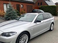 Gebraucht BMW 520 163 PS (119 kW) 2011 Grau Kombi