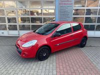 Gebraucht Renault Clio II 75 PS (55 kW) 2011 Rot Limousine
