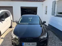 Gebraucht Audi A1 Attraction 122 PS (89 kW) 2012 Schwarz Kleinwagen