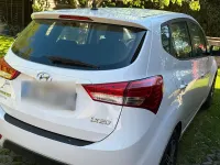 Gebraucht Hyundai ix20 90 PS (66 kW) 2012 Weiß Kleinwagen