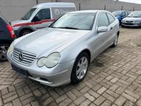 Gebraucht Mercedes C200 163 PS (119 kW) 2003 Grau Kleinwagen