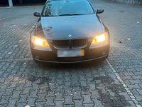 Gebraucht BMW 318 129 PS (94 kW) 2006 Schwarz Limousine