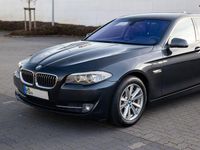 Gebraucht BMW 528 Sport Line 258 PS (189 kW) 2011 Schwarz Limousine