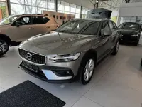 Gebraucht Volvo V60 CC 145 PS (106 kW) 2021 Kombi