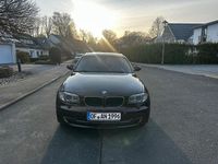 Gebraucht BMW 116 122 PS (89 kW) 2011 Braun Kleinwagen