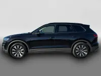 Gebraucht VW Touareg 231 PS (169 kW) 2025 Schwarz SUV