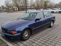 Gebraucht BMW 523 170 PS (125 kW) 1999 Blau Limousine