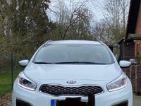 Gebraucht Kia Ceed 110 PS (80 kW) 2017 Weiß Kleinwagen