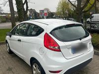 Gebraucht Ford Fiesta 82 PS (60 kW) 2012 Kleinwagen