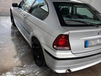 Gebraucht BMW 316 115 PS (84 kW) 2004 Silber Coupé