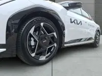 Gebraucht Kia EV4 Comfort 150 kW (204 PS) 2025 Weiß Kleinwagen
