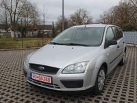 Gebraucht Ford Focus Ambiente 90 PS (66 kW) 2006 Silber Kombi