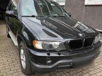 Second-hand BMW X5 184 CP (135 kW) 2002 Negru SUV