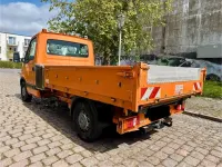 Käytetty Renault Master 99 HP (72 kW) 2006 Oranssi Tila-auto