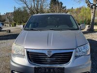 Gebraucht Lancia Voyager S 177 PS (130 kW) 2014 Silber Van / Kleinbus