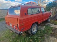 Gebraucht Jeep Cherokee 137 PS (100 kW) 1981 Rot SUV