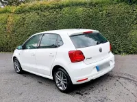 Gebraucht VW Polo 85 PS (62 kW) 2015 Weiß Kleinwagen