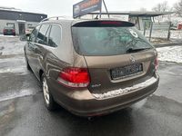 Gebraucht VW Golf VI Comfortline 105 PS (77 kW) 2012 Braun Kleinwagen