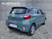 Neu Hyundai i10 Select 63 PS (46 kW) 2025 Mangrove green Kleinwagen