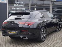 Gebraucht Mercedes CLA220 190 PS (139 kW) 2022 Schwarz Limousine