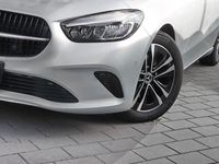 Gebraucht Mercedes B200 150 PS (110 kW) 2023 Grau Van / Kleinbus