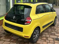 Używany Renault Twingo Liberty 71 KM (52 kW) 2016 Żółty Hatchback