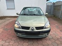 Gebraucht Renault Clio II 73 PS (53 kW) 2003 Grau Kleinwagen
