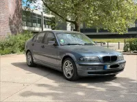 Gebraucht BMW 318 118 PS (86 kW) 1999 Blau Limousine