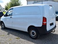 Usado Mercedes Vito 88 HP (64 kW) 2017 Branco Van