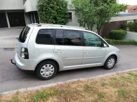 Gebraucht VW Touran Trendline 140 PS (102 kW) 2010 Silber Van / Kleinbus