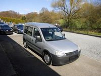 Używany Opel Combo 87 KM (63 kW) 2002 Srebrny Minivan