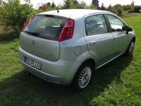 Gebraucht Fiat Grande Punto 65 PS (47 kW) 2008 Silber metallic Kleinwagen