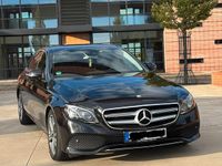 Gebraucht Mercedes E220 194 PS (142 kW) 2017 Schwarz Limousine