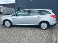 Gebraucht Ford Focus Trend 105 PS (77 kW) 2018 Silber Kombi