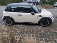 Gebraucht Mini Cooper Pepper 122 PS (89 kW) 2011 Weiß Kleinwagen