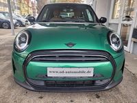Gebraucht Mini Cooper Classic 136 PS (100 kW) 2023 Grün Kleinwagen