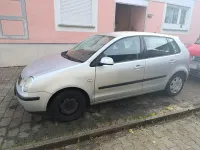 Gebraucht VW Polo 47 PS (34 kW) 2002 Silber Kleinwagen