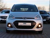 Gebraucht Hyundai i10 Classic 67 PS (49 kW) 2015 Grau Kleinwagen