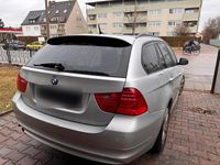 Gebraucht BMW 320 170 PS (125 kW) 2010 Silber Kombi