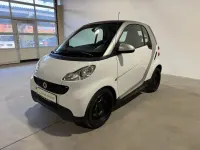 Gebraucht Smart ForTwo Coupé 61 PS (44 kW) 2013 Weiß Coupé