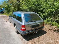 Gebraucht Mercedes 200 1993 Grau Kombi
