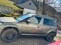 Gebraucht Skoda Yeti 2015 Gold SUV
