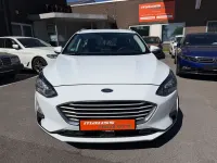 Używany Ford Focus Cool & Connect 120 KM (88 kW) 2022 Biały Sedan/Limuzyna