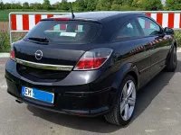 Gebraucht Opel Astra GTC Sport 179 PS (131 kW) 2010 Schwarz Limousine
