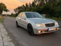 Gebraucht Mercedes C180 145 PS (106 kW) 2003 Grau Limousine