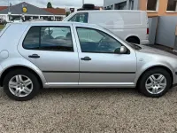 Używany VW Golf IV 101 KM (74 kW) 2002 Srebrny Sedan/Limuzyna