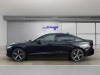 Gebraucht Volvo S60 Ultimate 250 PS (183 kW) 2023 Onyx black / metallic Limousine